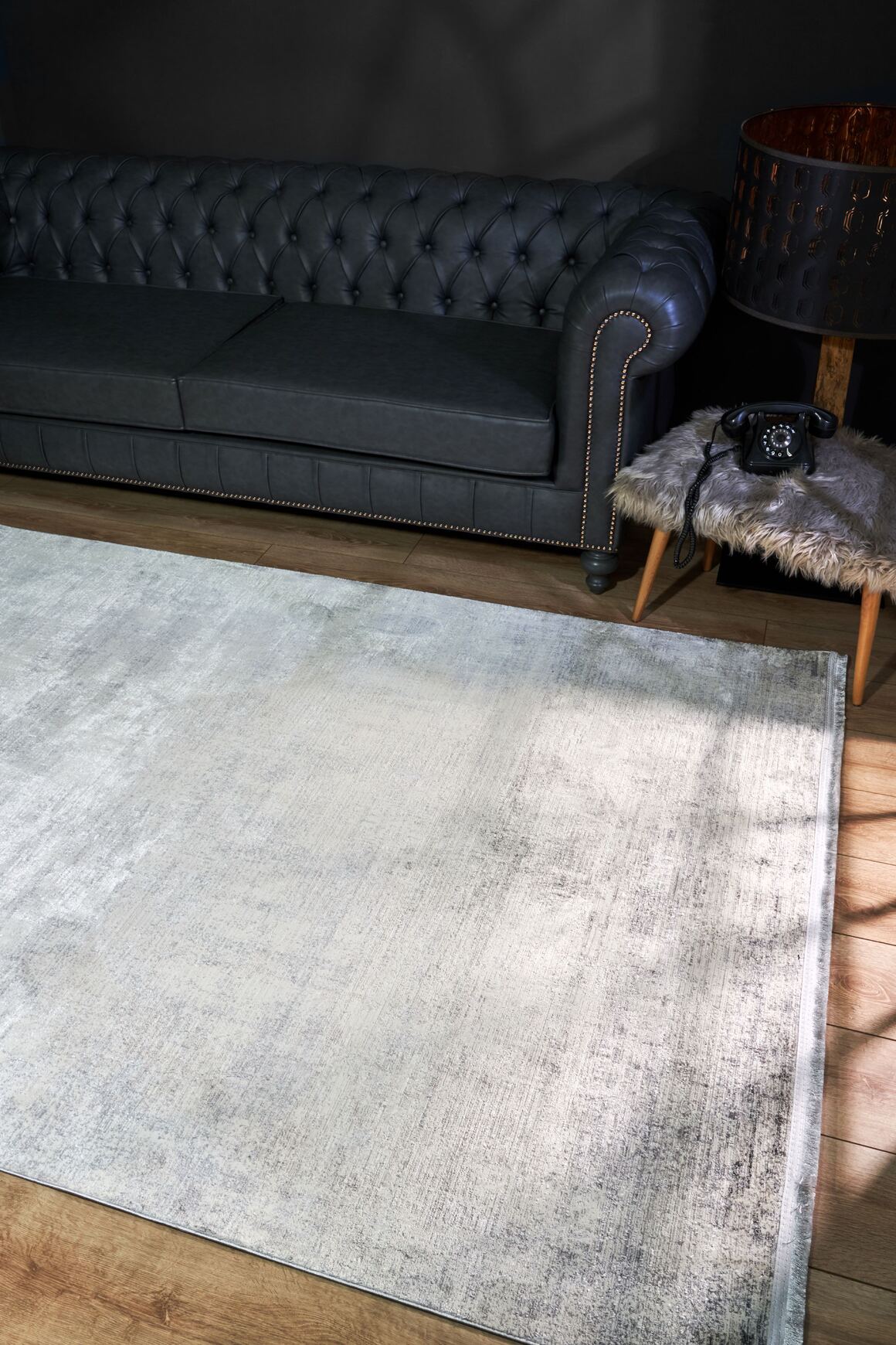 Riena 1161 Gri - Akrilik Polyester Halı | Kaymaz Tabanlı Dekoratif Halı